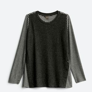 MIX BY 41 HAWTHORN

Shawnty Button Detail Knit Top